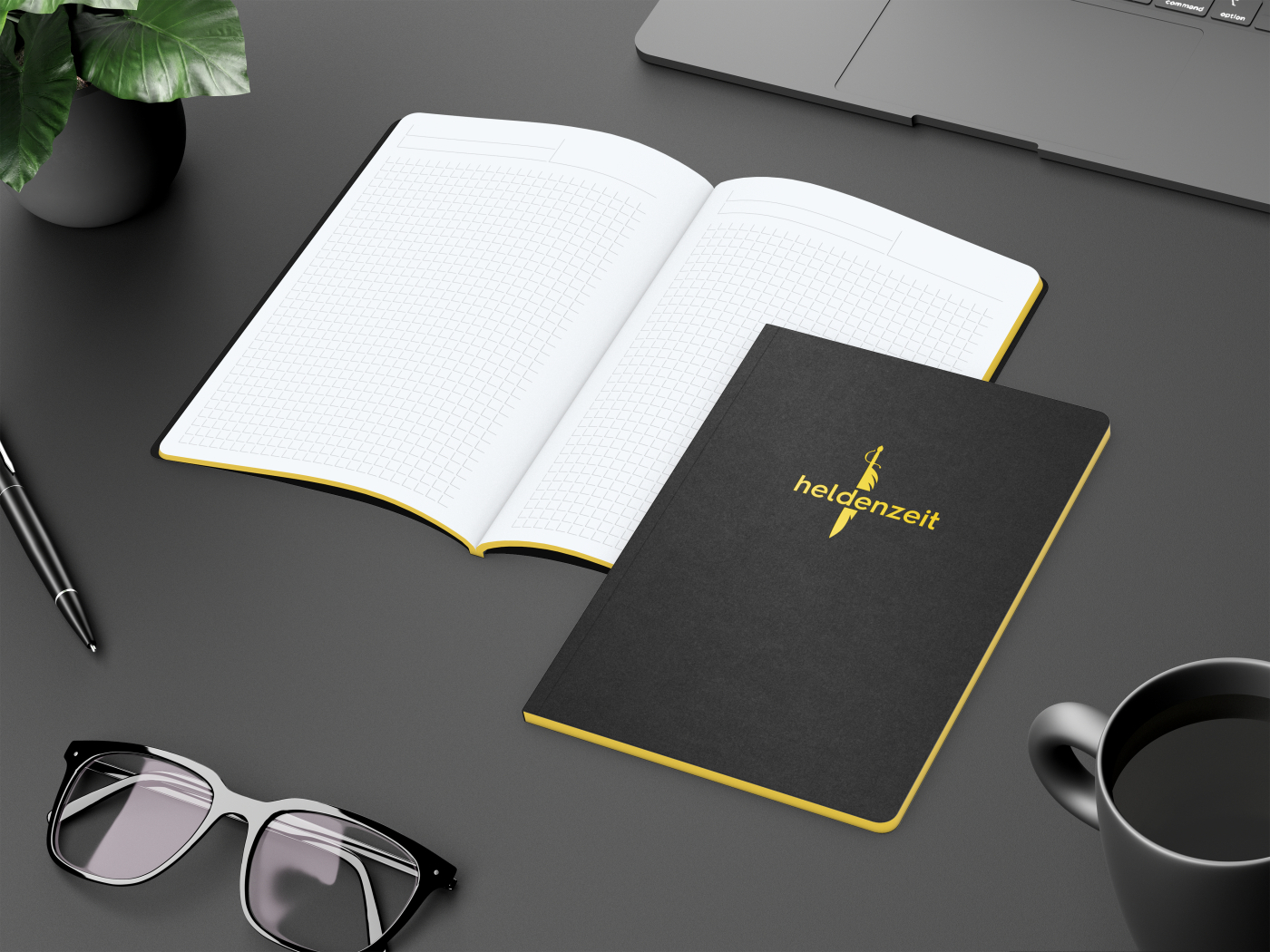 Notizbuch Tablet-Book Farbschnitt Naturkarton-Softcover schwarz, Papierformat/Lineatur DIN A5 / Winkelkaro, Farbschnitt/Logodruck gelb/gelb