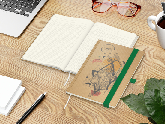 Notizbuch Match-Book Naturpapier-Hardcover individuell bedruckt, DIN A5, Papierfarbe/Lineatur Cremefarben/Winkelkaro, Einband-Papierfarbe Braun