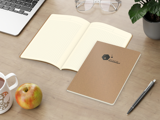 Notizbuch Copy-Book Seiten cremefarben Naturkarton-Softcover farbig, DIN A5, Lineatur Winkelkaro, Prägung schwarz inkl.