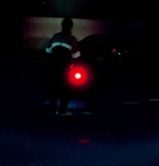 Metmaxx® LED MegaBeam Taschenlampe "Safe2GoCompact" titan