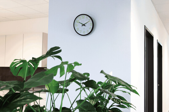 Wanduhr SUN, schwarz, weiß