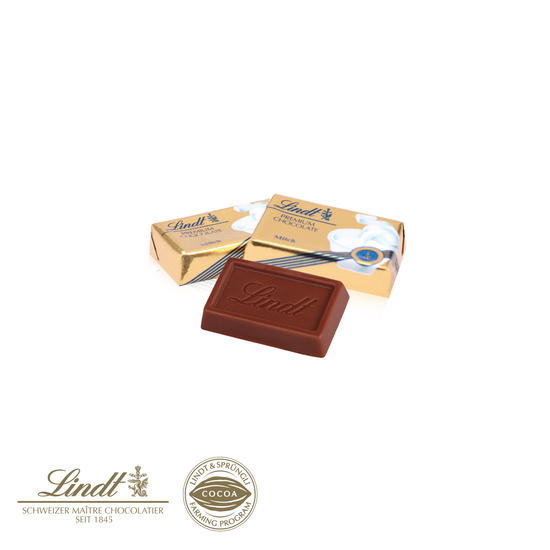 Premium-Präsent mit Lindt Minis und Lindt Weihnachtsmann „Medium“