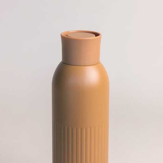 Sagaform Tekla Push Stahlisolierflasche mit Druckverschluss (recycelt) 500 ml
