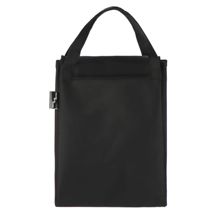 Gefaltete Kühltasche und Picknickmatte