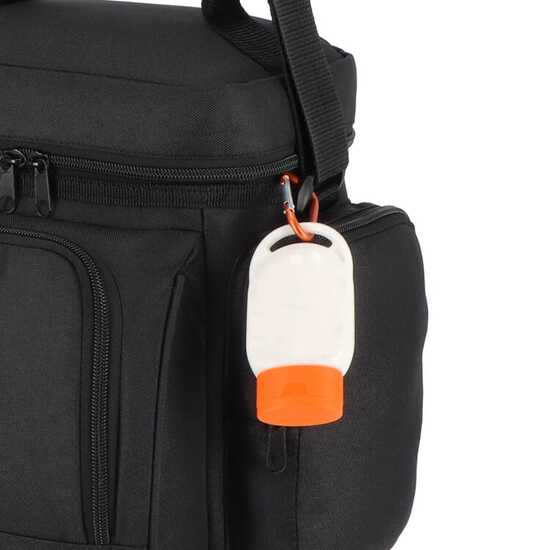 Sonnenschutzlotion mit Karabiner SPF30 aus recyceltem Material