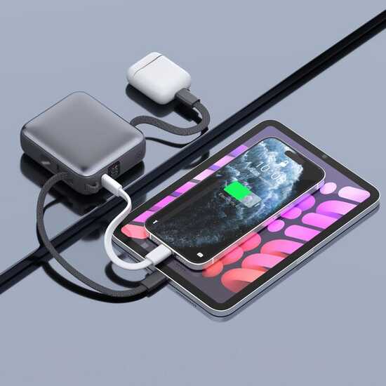 Nova Powerbank 22,5 W Power Delivery mit integrierten Kabeln 10.000 mAh
