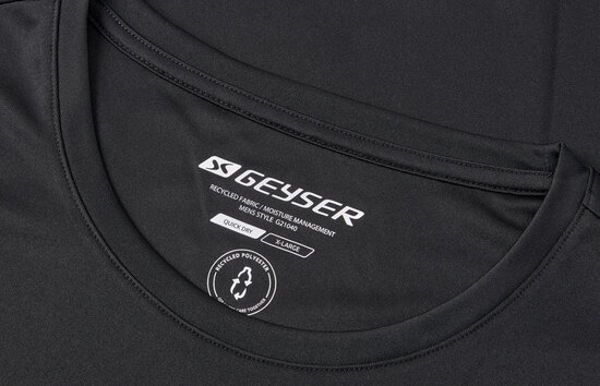 GEYSER T-shirt | essential