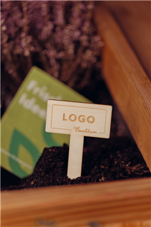 Klappkarte mit Pflanzstick – Herbi